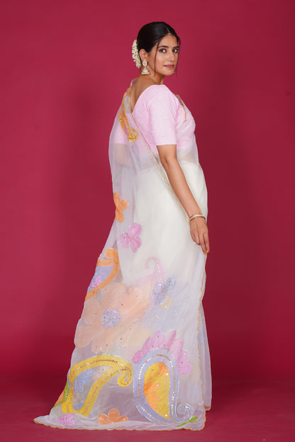Gull Bahar – White Saree with Pastel Floral Motifs 🌸