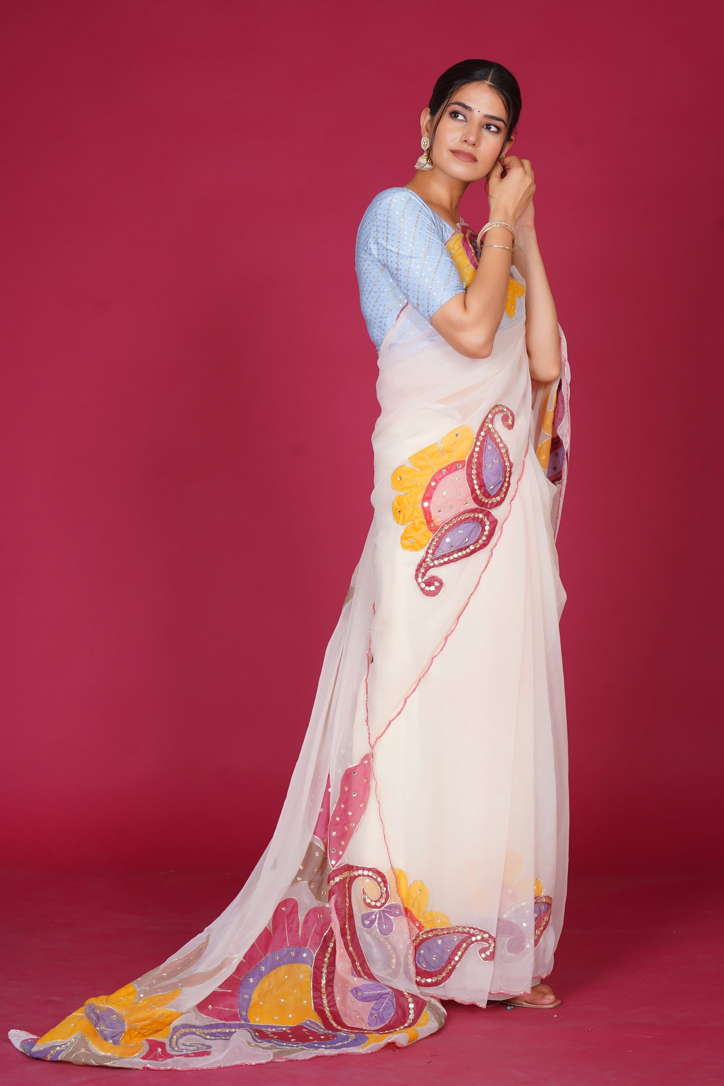 Apsara – Handcrafted Floral Saree